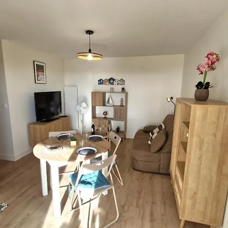 Apartment - Entierement Renove Confort - Ideal ! *