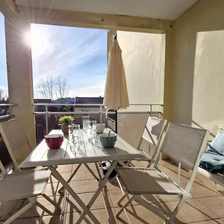 Appartement Royan - Entièrement Rénové Confort – Idéal ! *