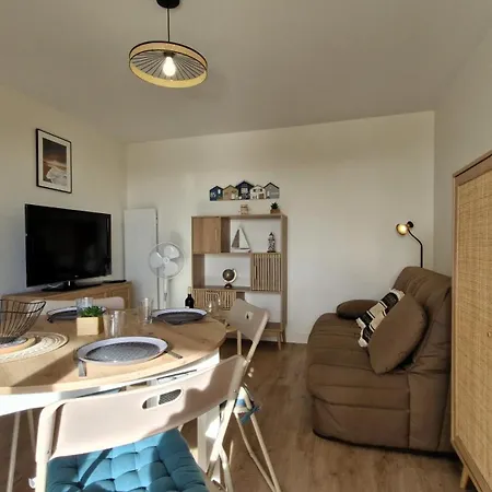 Royan - Entièrement Rénové Confort – Idéal ! *